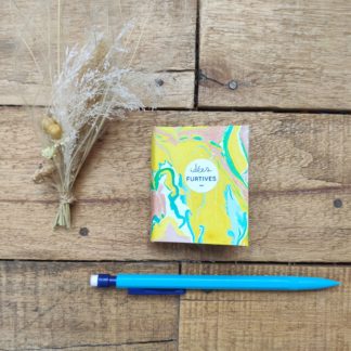carnet relié papier marbré