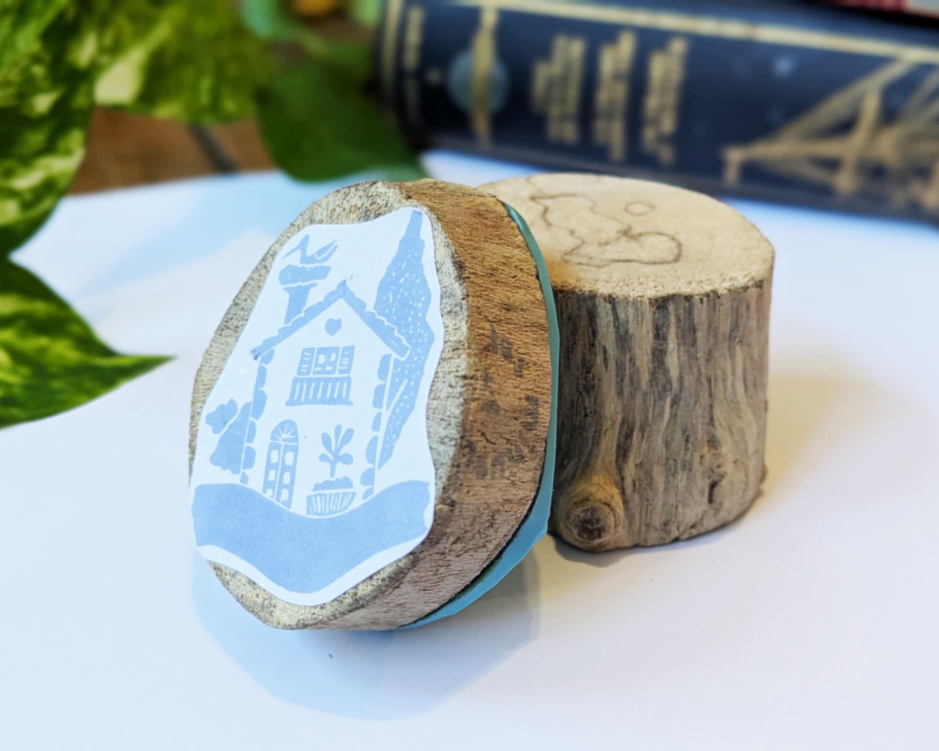 Tampon ex-libris « Maison » personnalisable – Gravé à la main à Lyon sur bois flotté – Image 2