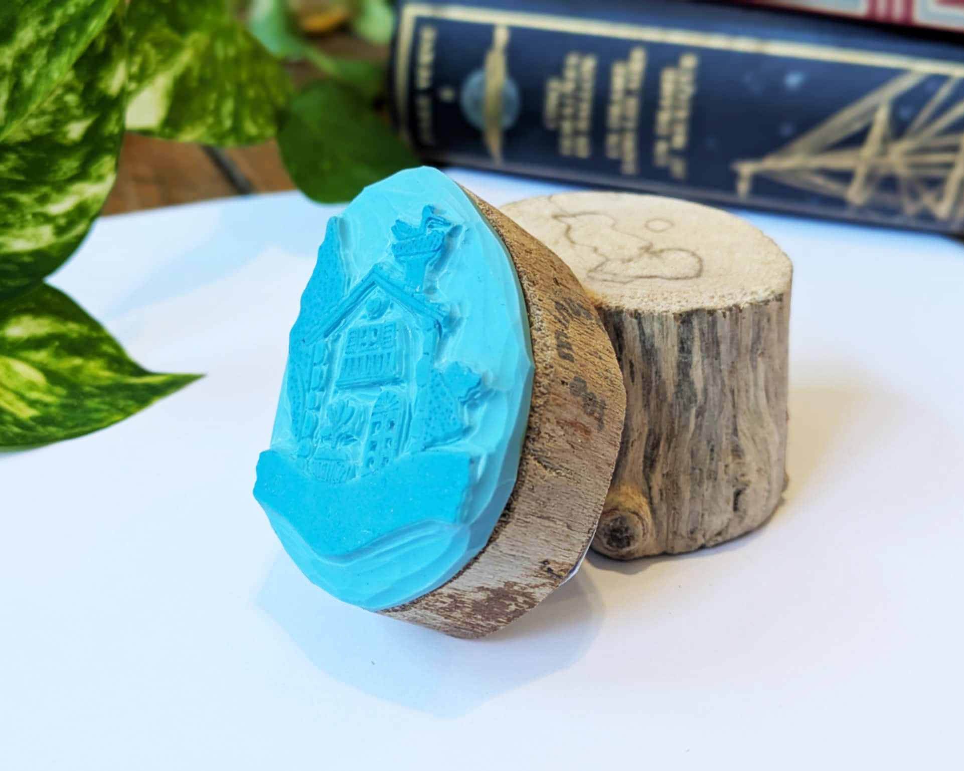 Tampon ex-libris « Maison » personnalisable – Gravé à la main à Lyon sur bois flotté – Image 3