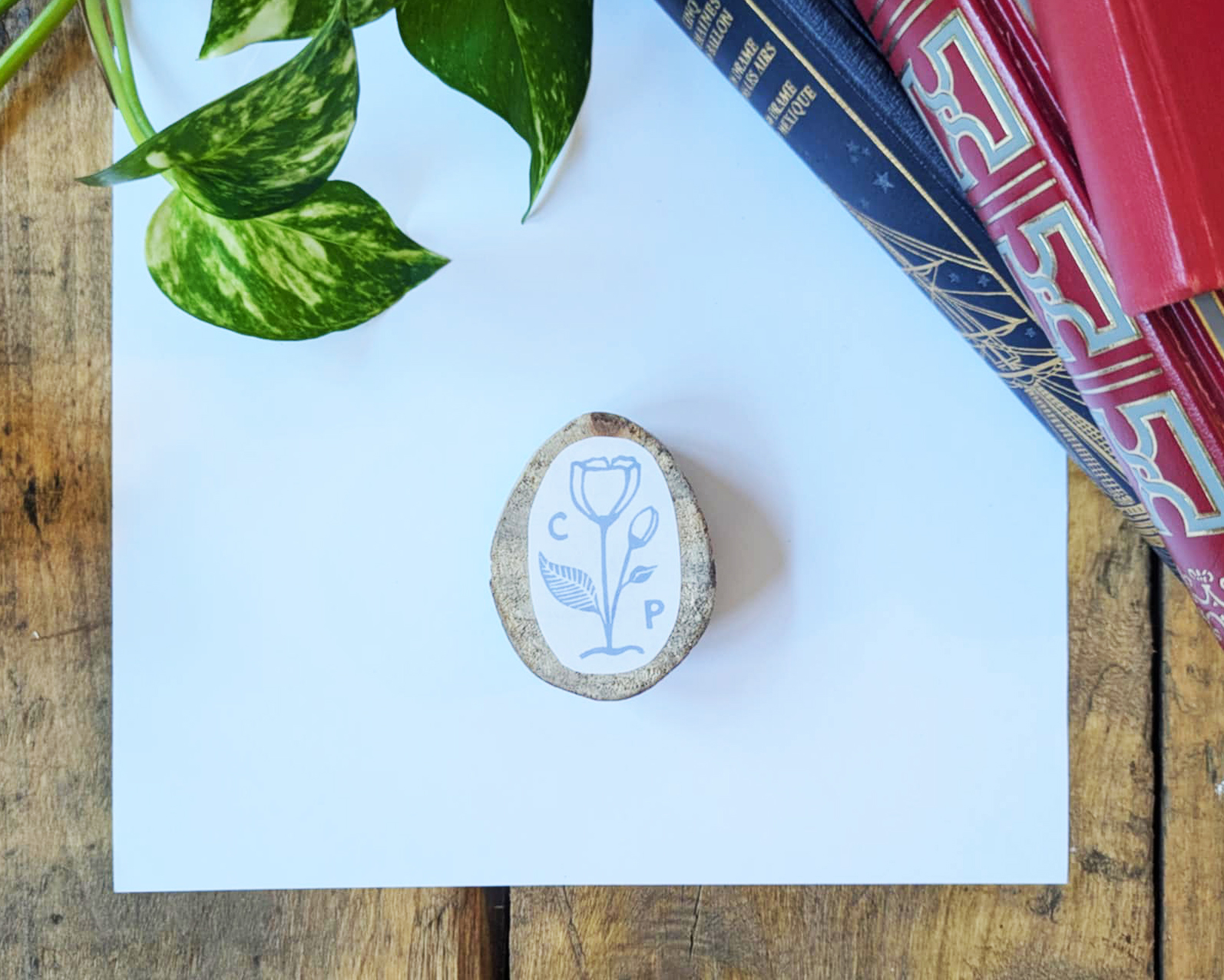 Tampon ex-libris « Tulipe » personnalisable – Gravé à la main à Lyon sur bois flotté – Image 4